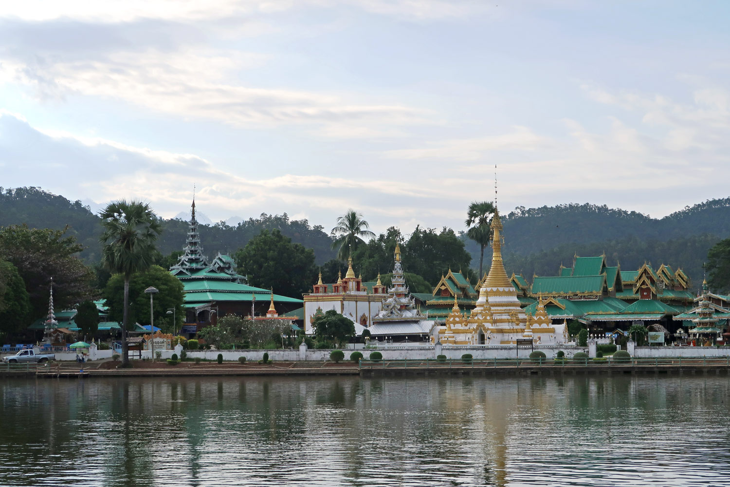 Mae Hong Son - Der See im Zentrum