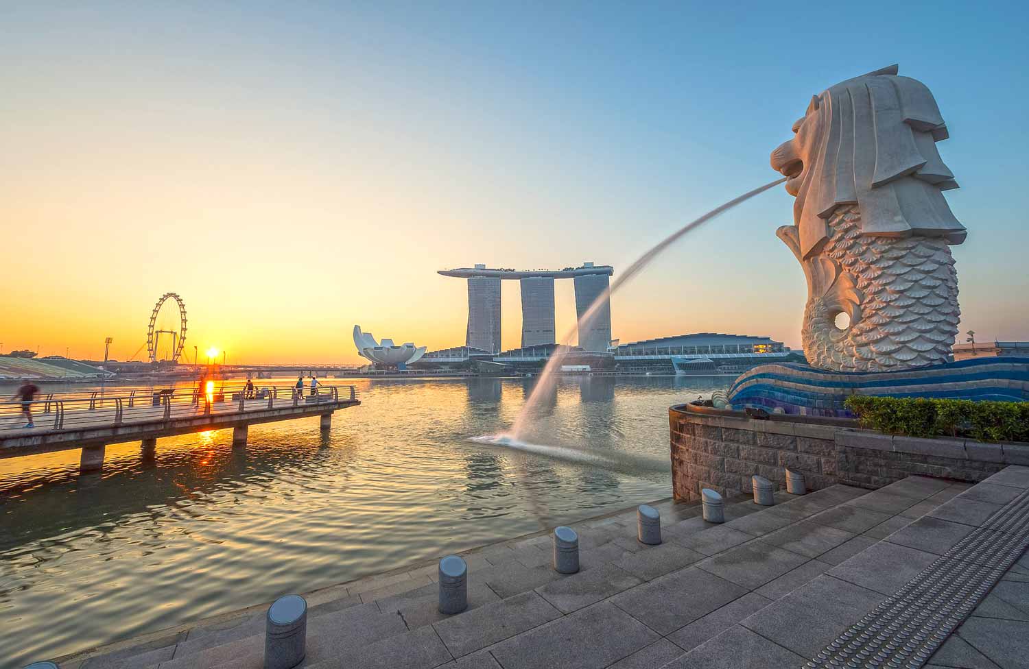 Singapur Sehenswürdigkeiten - 10 Dinge, die du machen solltest! #singapur #sightseeing #sehenswürdigkeiten #südostasien #highlights #tipps #topthingstodo