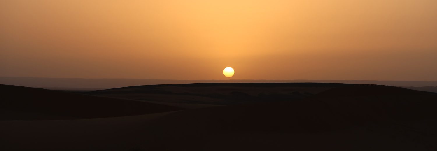 Sonnenaufgang in der Sahara
