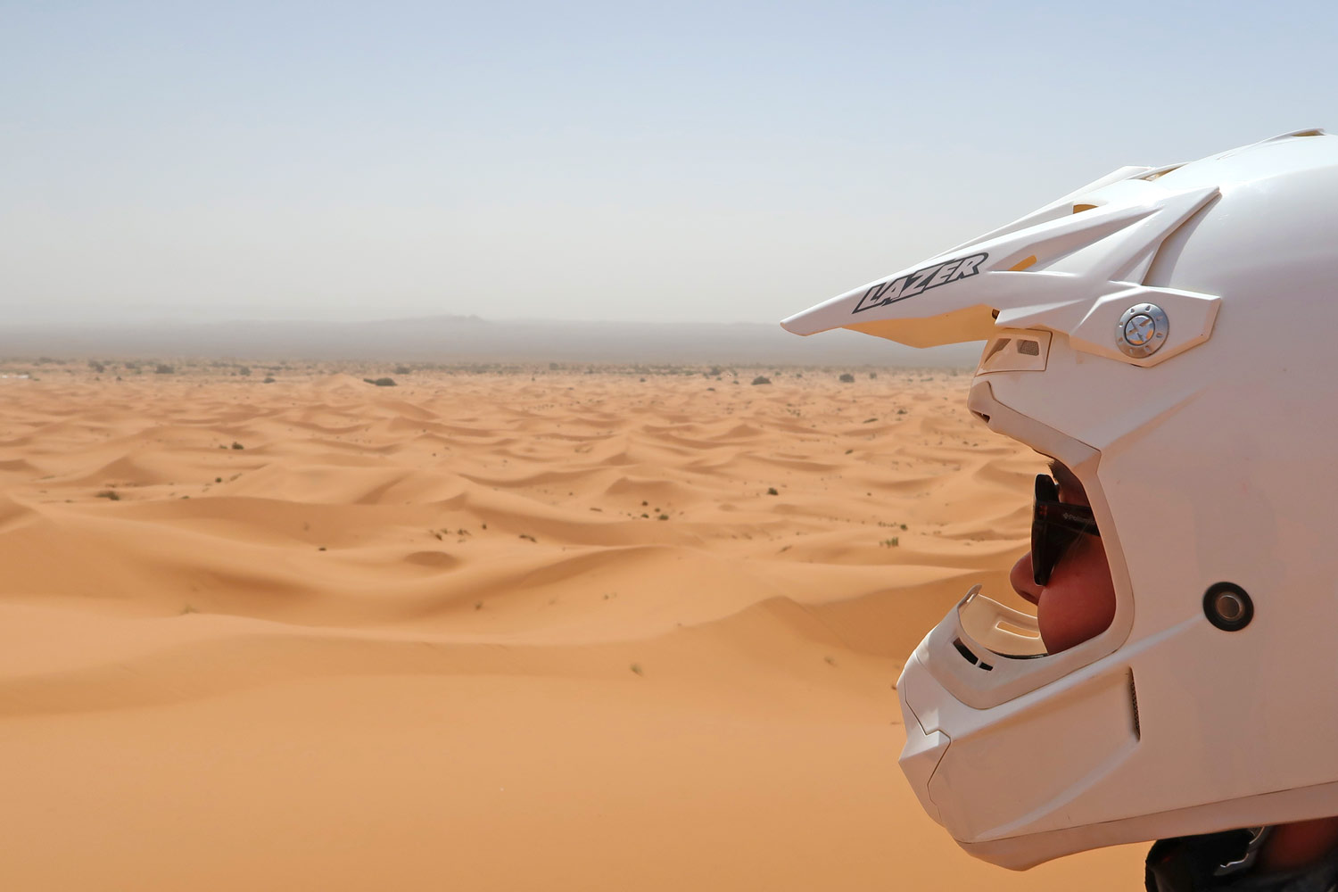 Blick über die Erg Chebbi Sahara Wüste - Quadtour auf der Weltreise