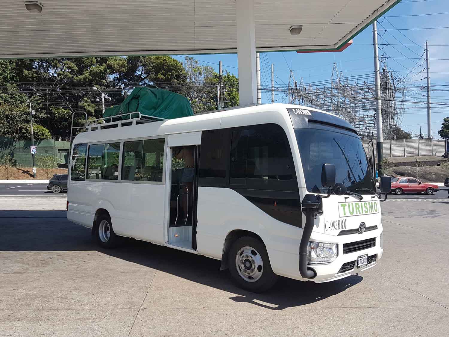 Shuttlebus in Guatemala