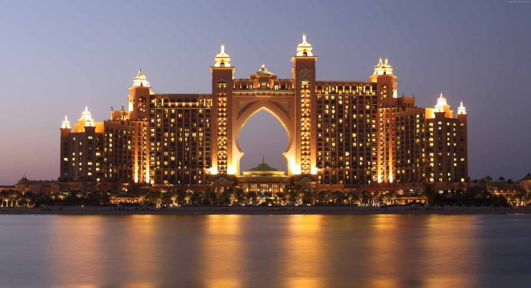 Hotelguide Dubai - die besten Hotels in der Wüstenstadt! // Dubai // Emirate // Asien // Luxus // Hotels // Tipps // Reiseblog // Unterkunft