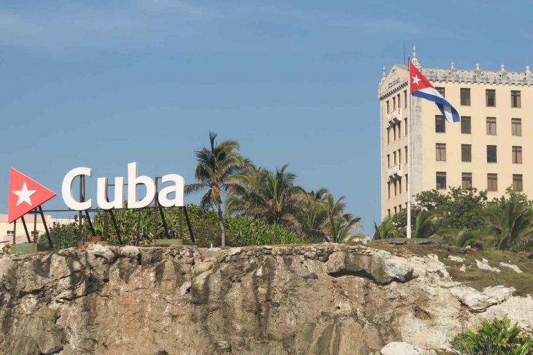 Kuba Rundreise - deine Route für einen 2 Wochen Trip! #kuba #rundreise #kubareise #amerika #karibik #reiseroute #2wochen #blog #reiseblog #likeontravel