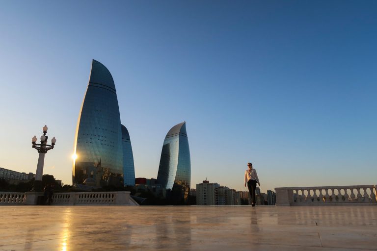 Aserbaischan Baku sehenswürdigkeiten Flame Tower