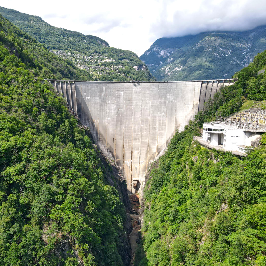 Staudamm in der Schweiz